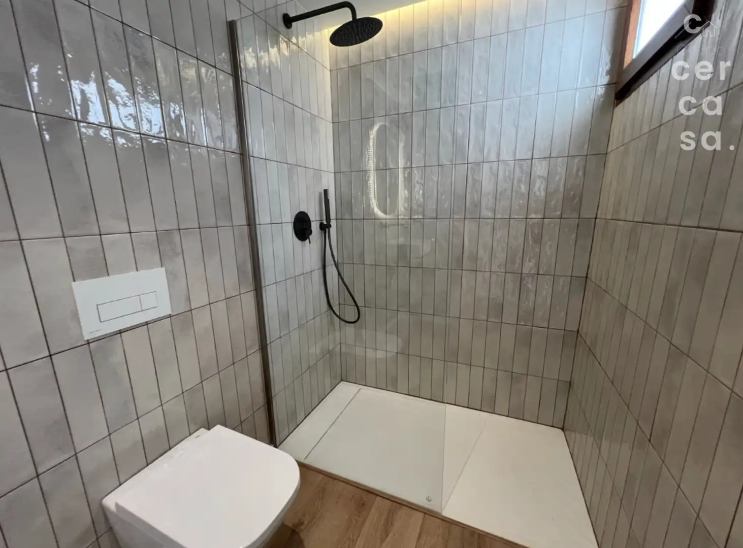 Bathroom of Houses for sale in Valencia  with Air Conditioner and Terrace