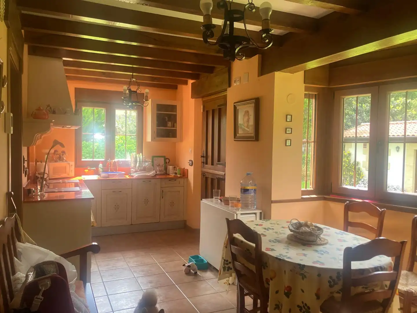 Cocina de Casa o chalet en venta en Santiurde de Toranzo con Calefacción, Jardín privado y Terraza