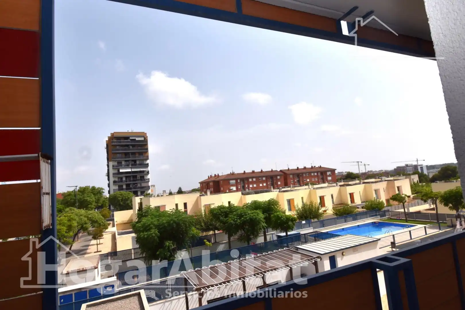 Vista exterior de Pis en venda en Paterna amb Aire condicionat, Calefacció i Balcó