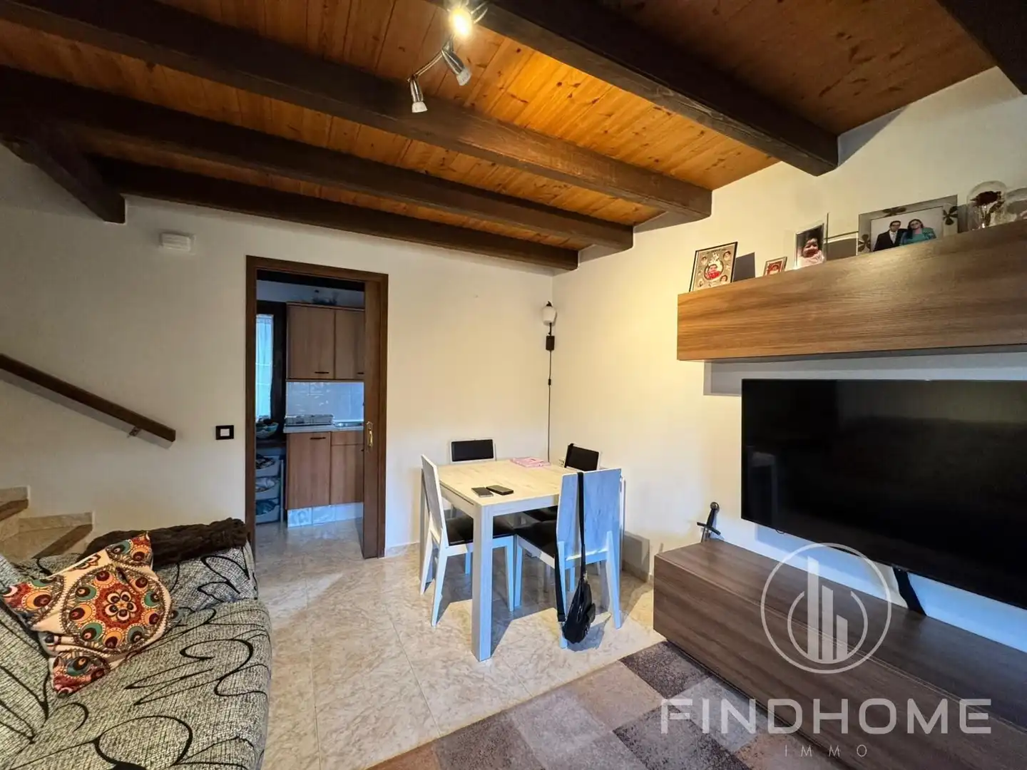 Sala de estar de Casa o chalet en venta en Castellfollit de la Roca con Calefacción y Terraza