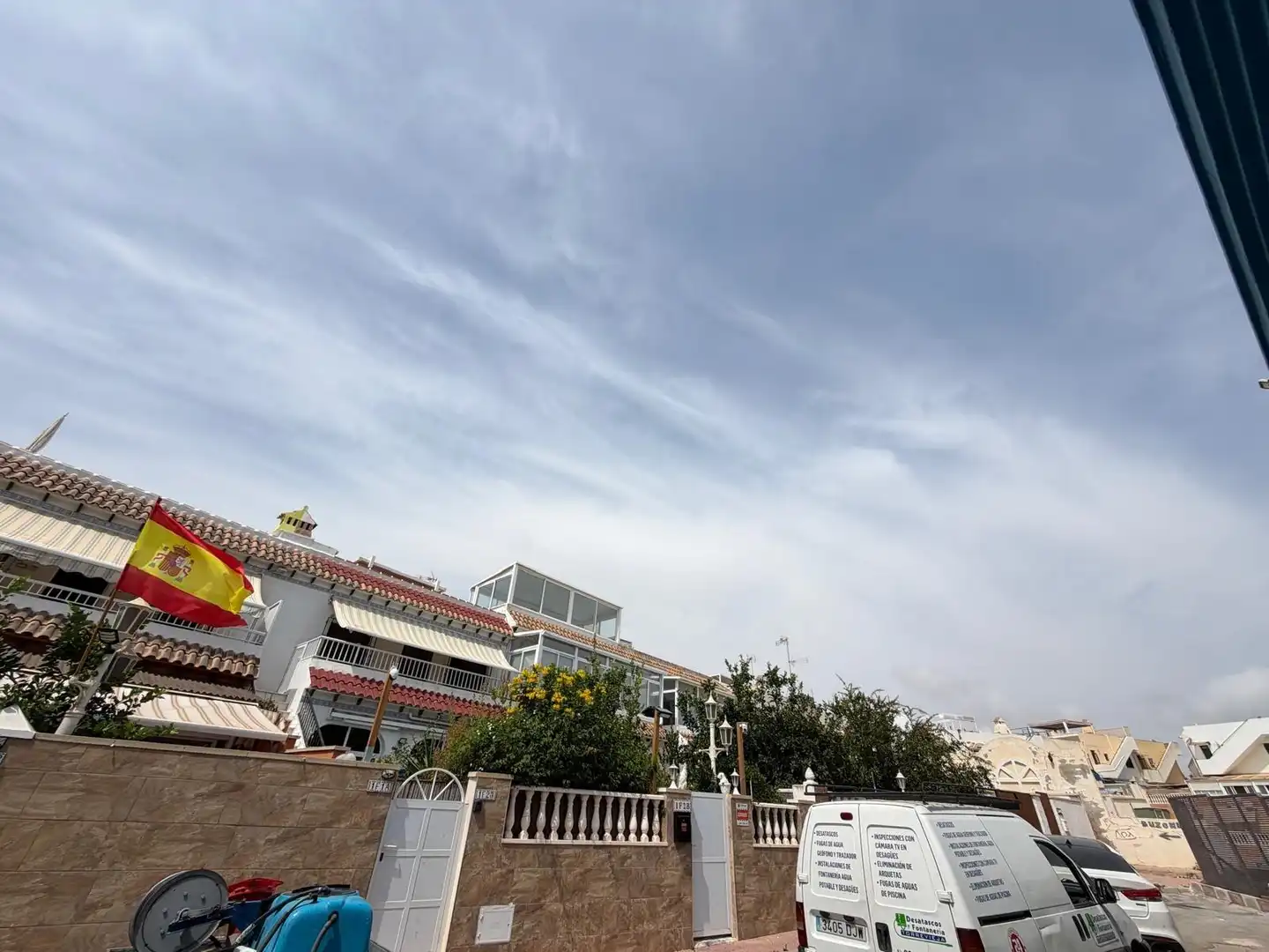 Vista exterior de Casa o xalet en venda en Torrevieja amb Aire condicionat, Calefacció i Traster