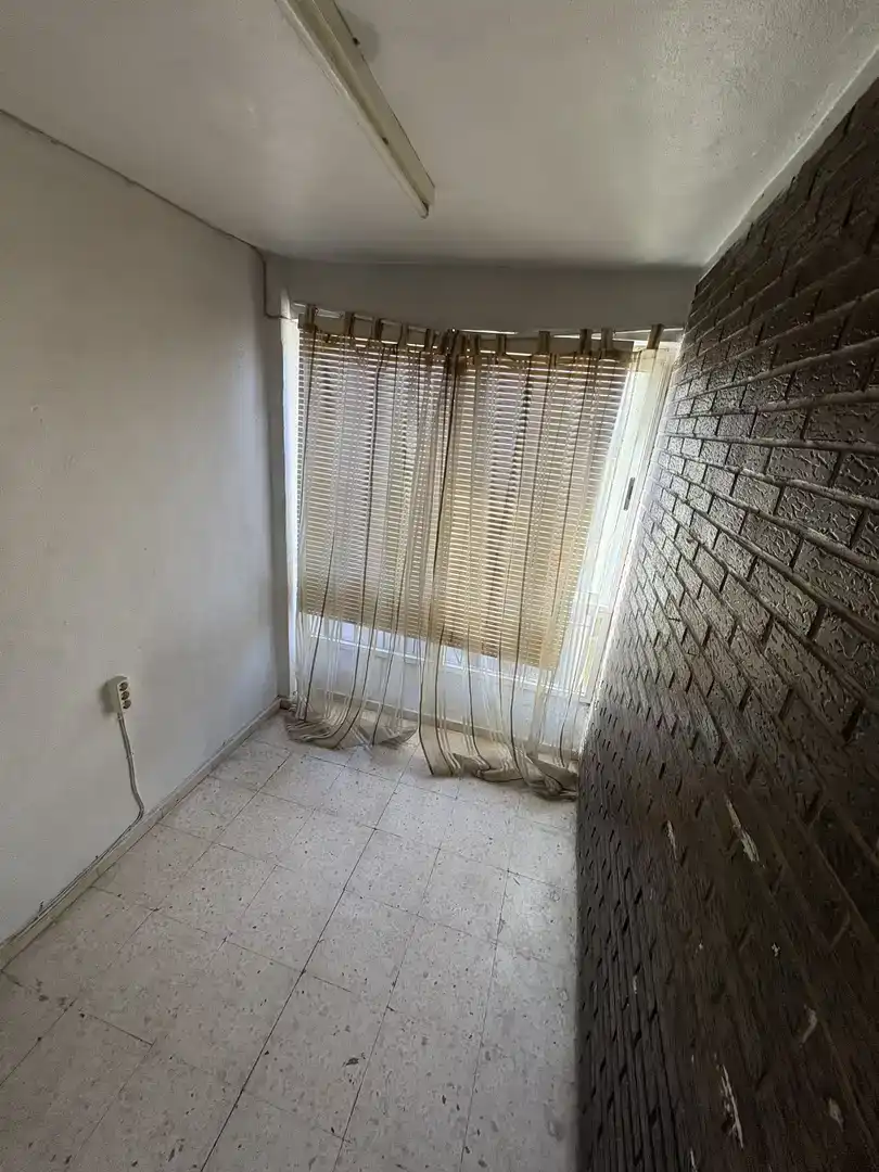Dormitori de Pis en venda en Montealegre del Castillo amb Balcó