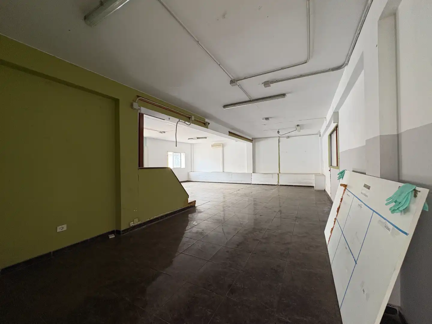 Industrial building to rent in Calle Arinaga 12, imagen 6
