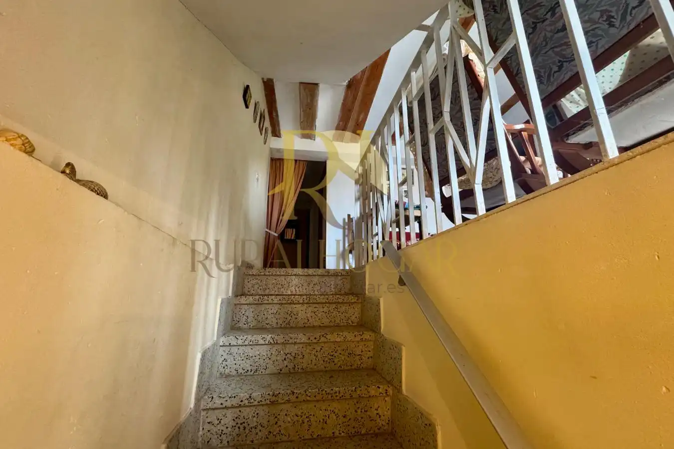 Houses for sale in Prados Redondos  with Storage room and Internet