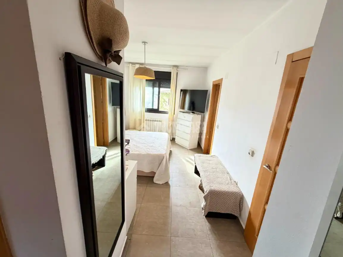 Habitación de Casa o chalet en venta en Serracines con Calefacción y Jardín privado