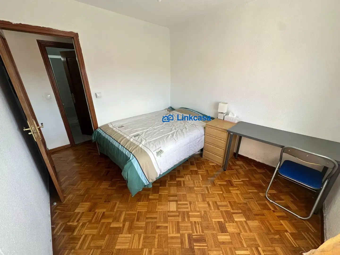 Habitación de Piso en venta en Madrid con Terraza