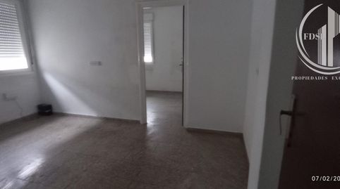 Foto 4 de Piso en venta en Calle María Teresa Gil de Gárate, 40, Gran Via, Logroño