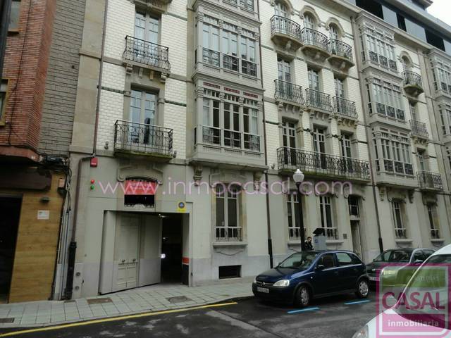 Garaje en Venta en Barrio del Centro