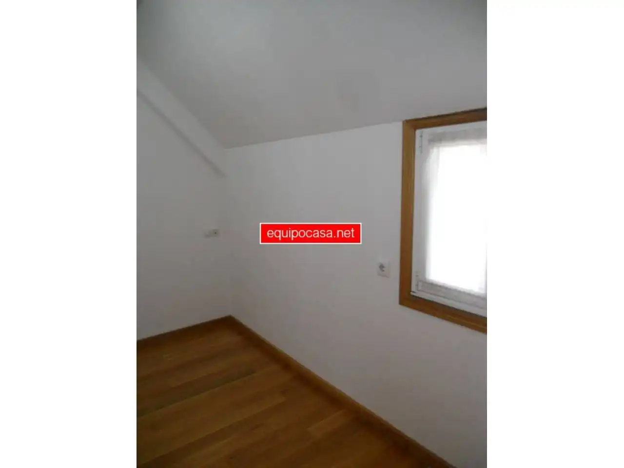 Dúplex en venta en Lugo con Calefacción, Terraza y Trastero