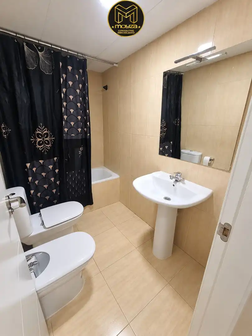 Maisonette mit Aufzug zum Verkauf in Ctra. Circunvalación - La Magdalena, imagen 8