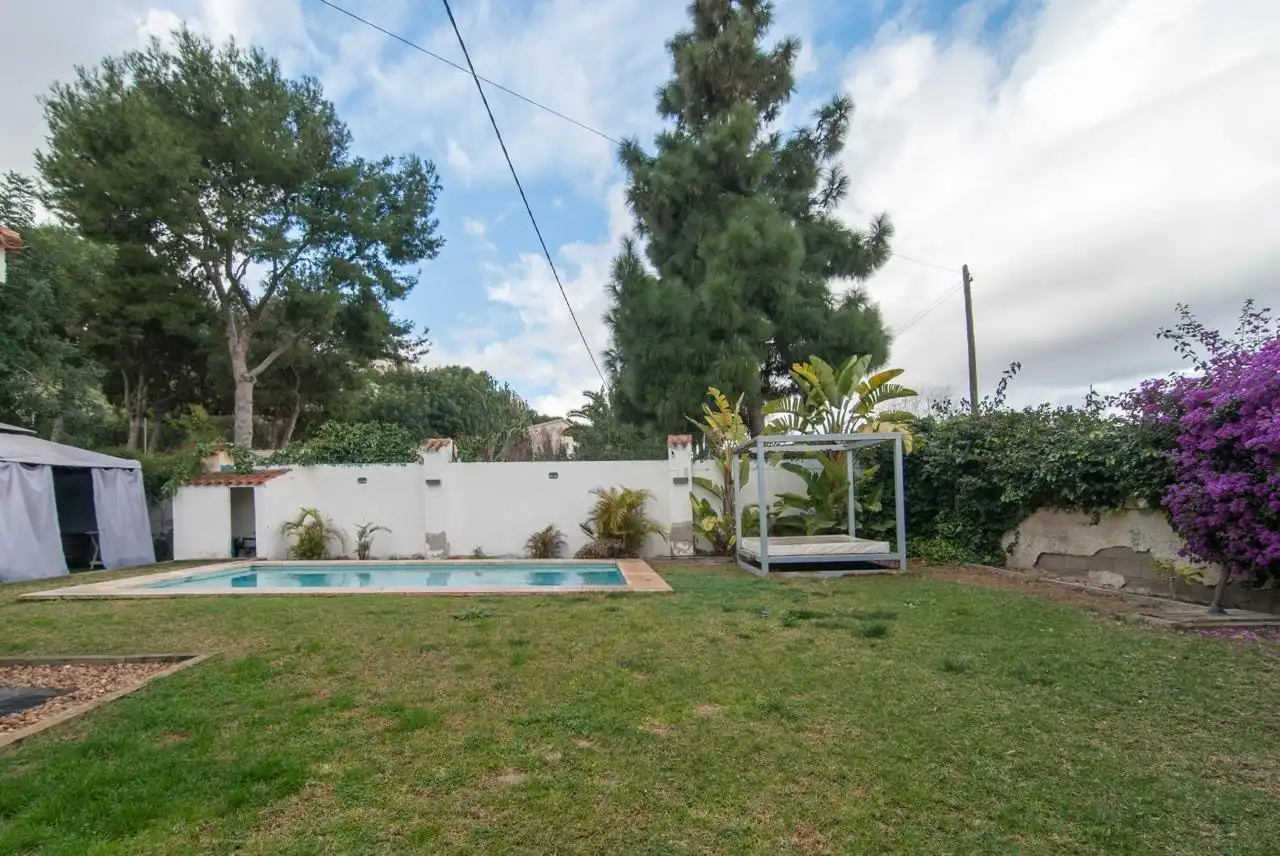 Piscina de Casa o xalet en venda en Mutxamel amb Aire condicionat, Calefacció i Jardí privat