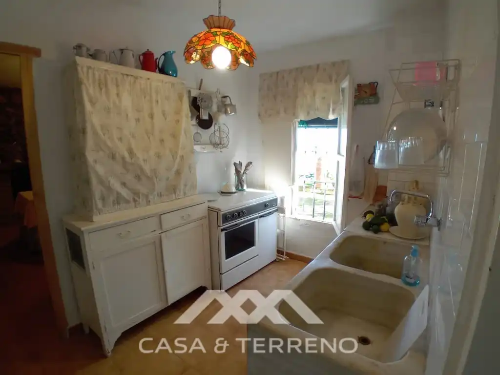 Cuina de Casa o xalet en venda en Alozaina amb Piscina