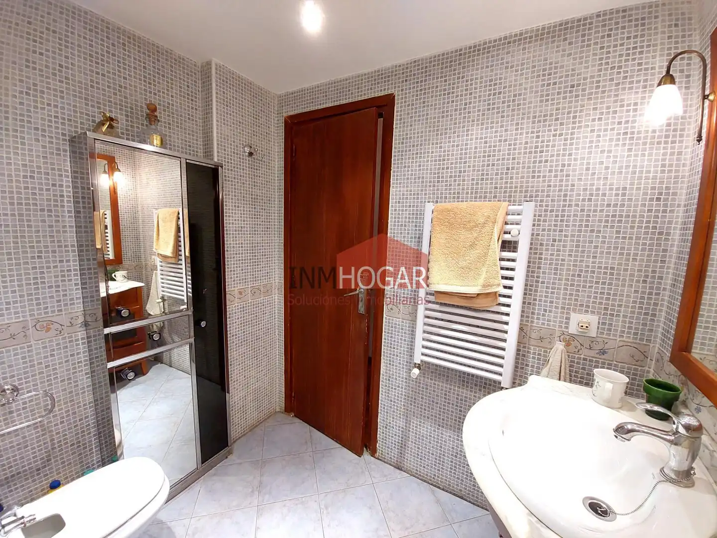 Baño de Piso en venta en Arévalo con Calefacción, Parquet y Amueblado