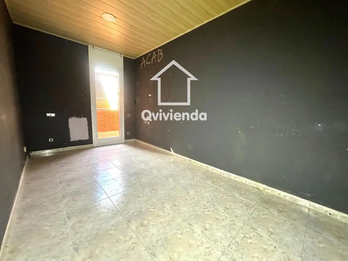 Flat for sale in Sabadell  with Terrace