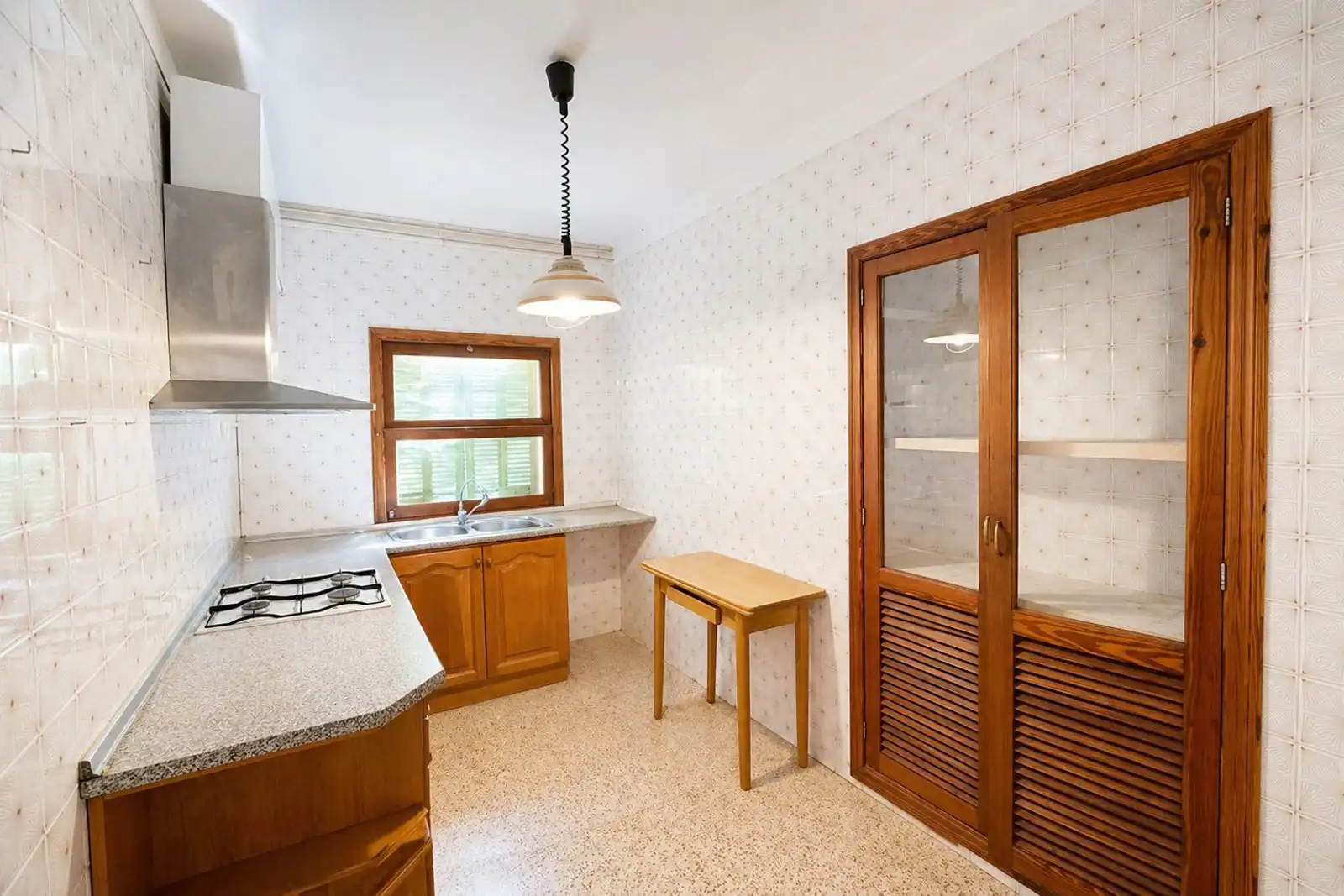 Cuina de Casa adosada en venda en Ses Salines amb Calefacció, Terrassa i Balcó