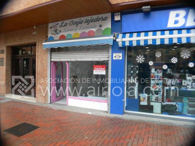 Local comercial en Alquiler en Logroño - Avenida Pérez Galdós en Gran Via
