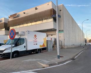 Industrial buildings for sale in Zona Franca - Port