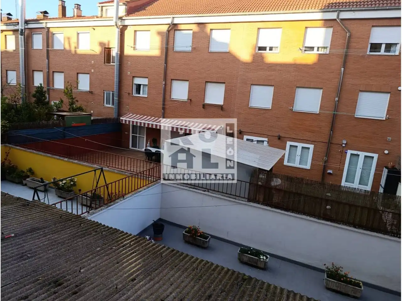 Terraza de Piso en venta en León Capital  con Calefacción, Terraza y Trastero