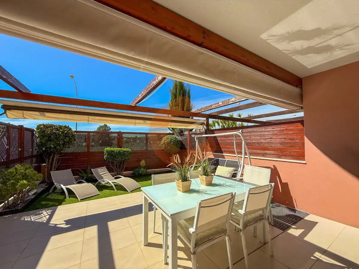 Terrassa de Casa o xalet en venda en El Vendrell amb Aire condicionat, Calefacció i Terrassa