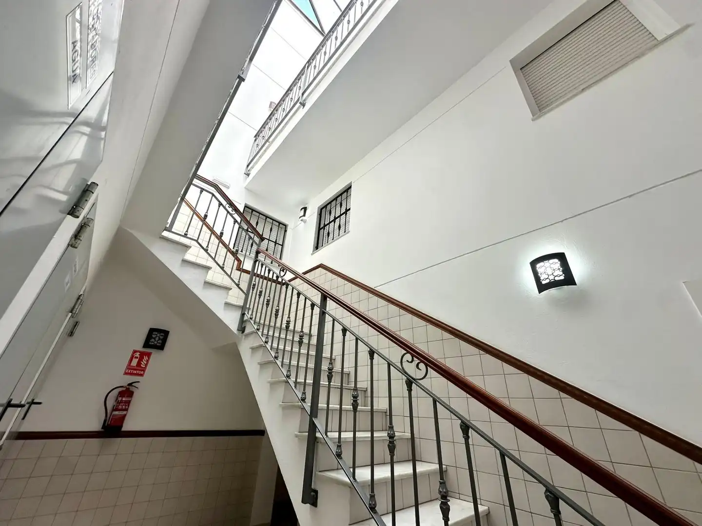 Piso en venta en Almería con Terraza