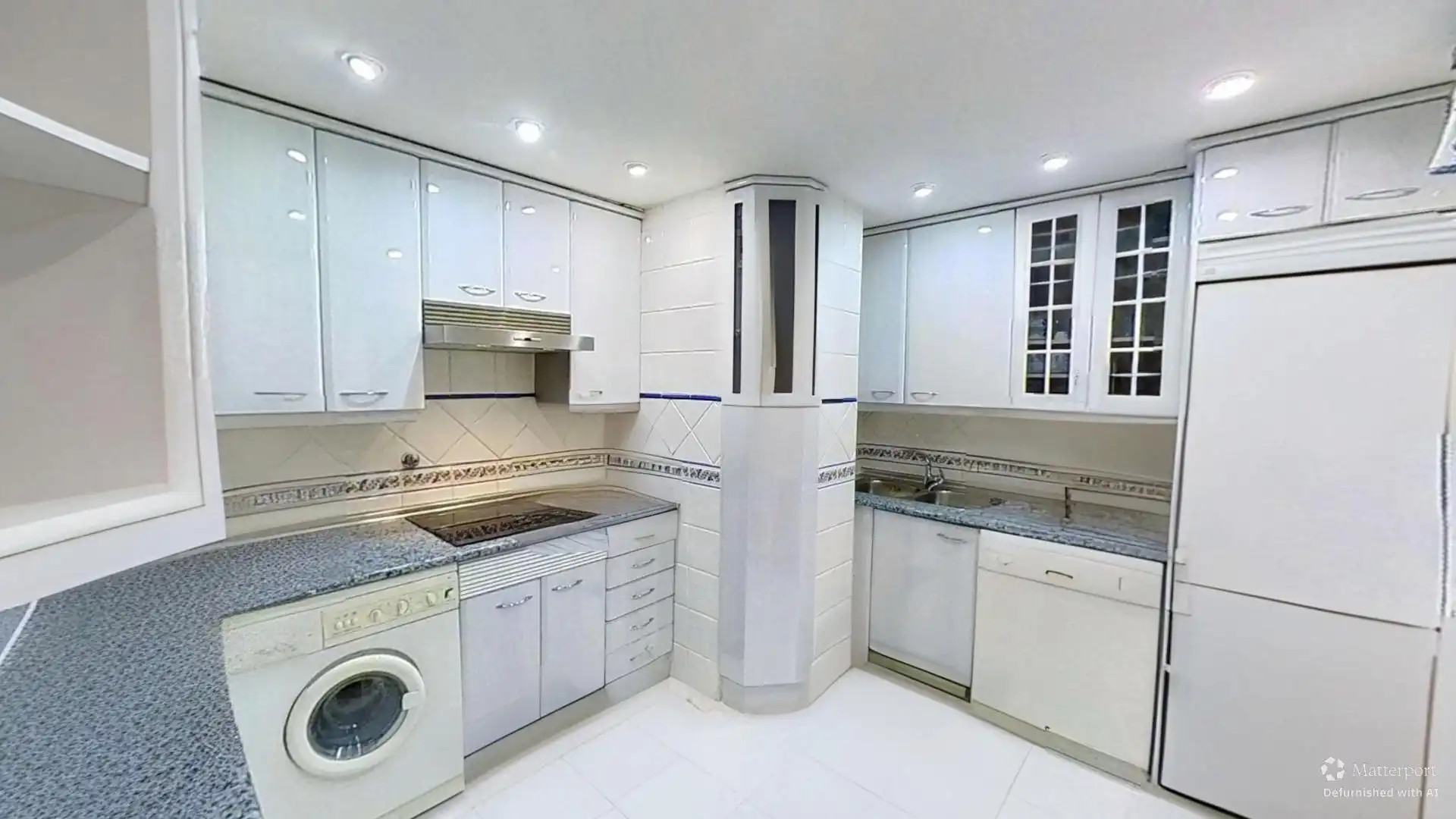 Kitchen of Duplexes for sale in Ávila  with Private garden, Balcony and Community pool