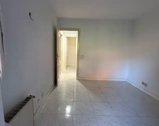 Habitación de Piso en venta en Las Rozas de Madrid con Calefacción, Jardín privado y Piscina comunitaria