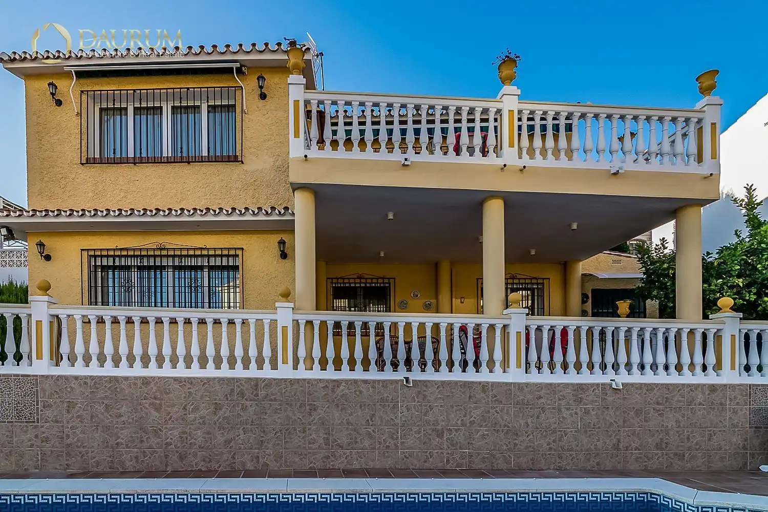 Vista exterior de Casa o chalet en venta en Rincón de la Victoria con Aire acondicionado, Calefacción y Terraza