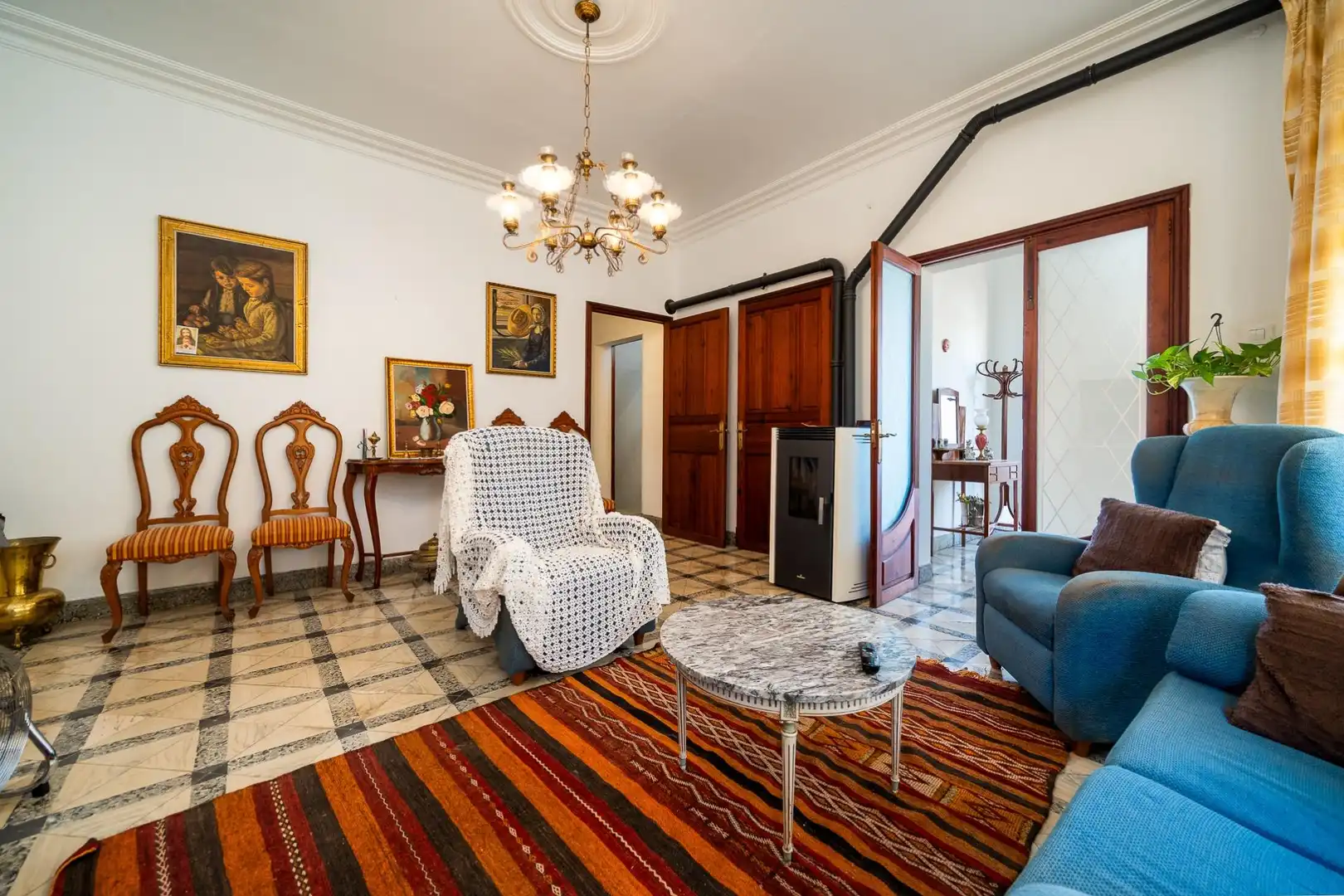 Detached house with garden for sale in DE RAMON Y CAJAL 131, imagen 5