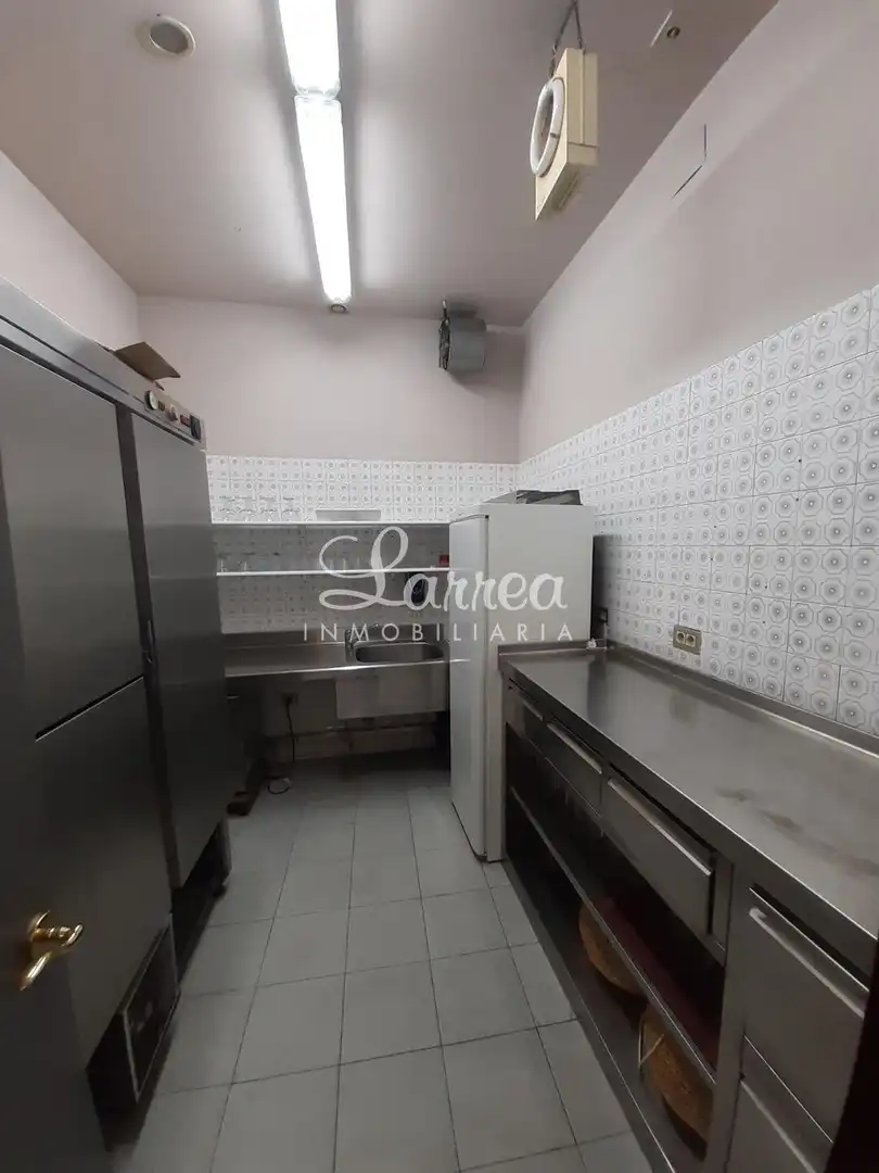 Cocina de Local en venta en Amorebieta-Etxano con Amueblado