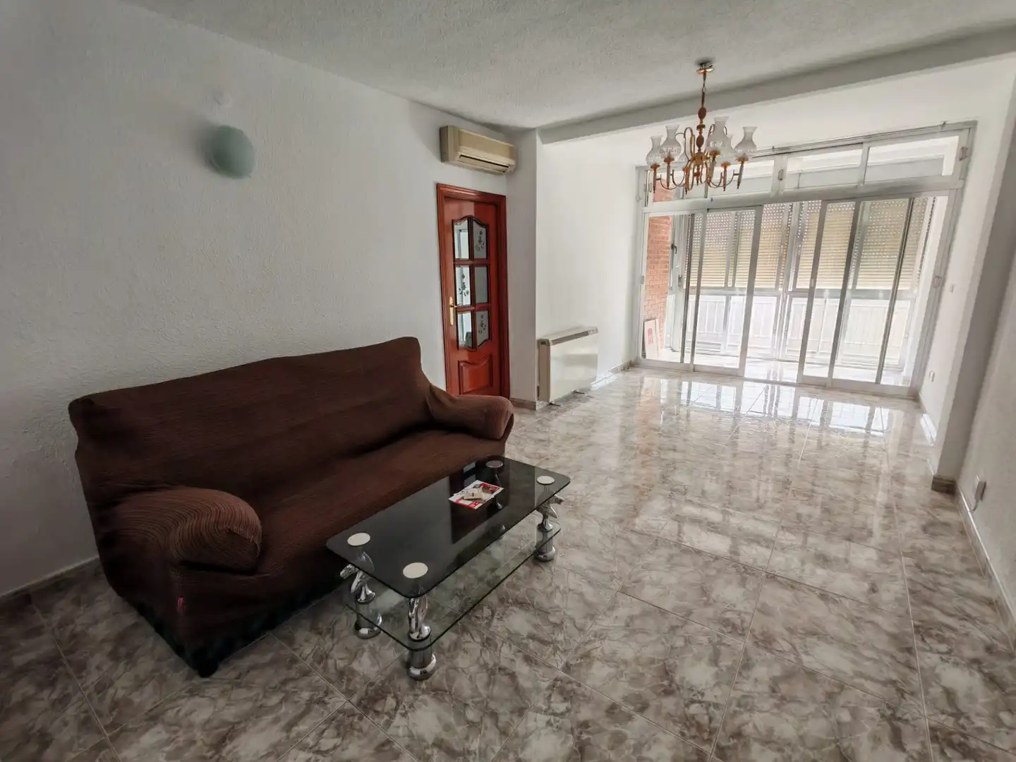 Living room of Flat for sale in Móstoles  with Air Conditioner, Heating and Terrace