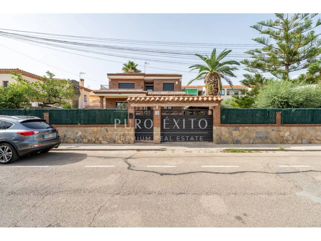 Exterior view of Houses for sale in Cambrils  with Air Conditioner, Private garden and Parquet flooring