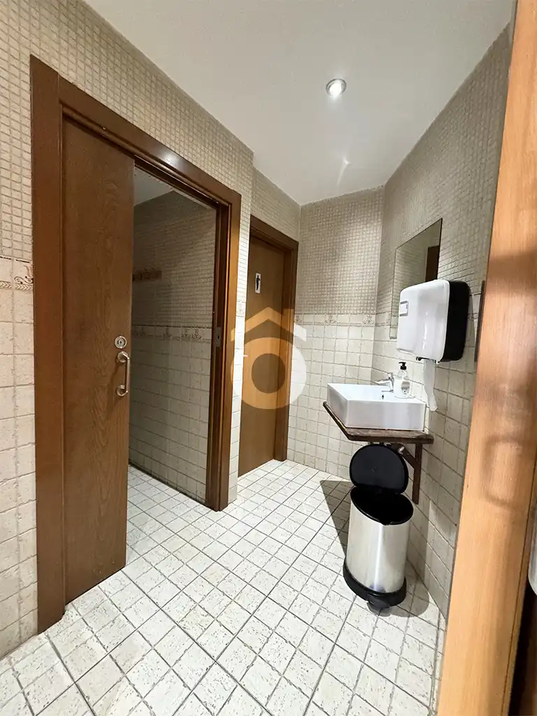 Local comercial en traspaso en Carretera de Martorell, imagen 31