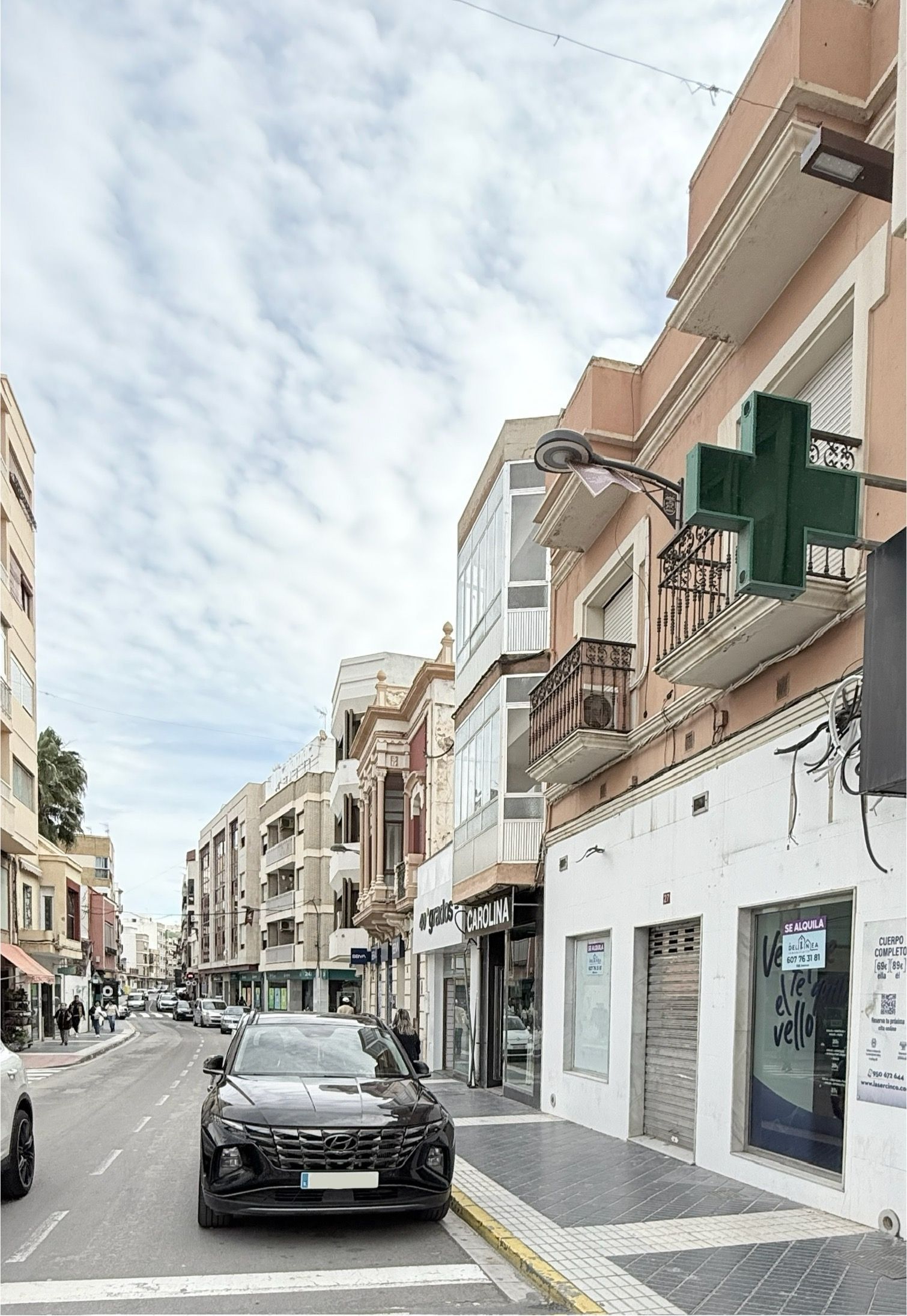 Local de lloguer a NATALIO RIVAS, 27