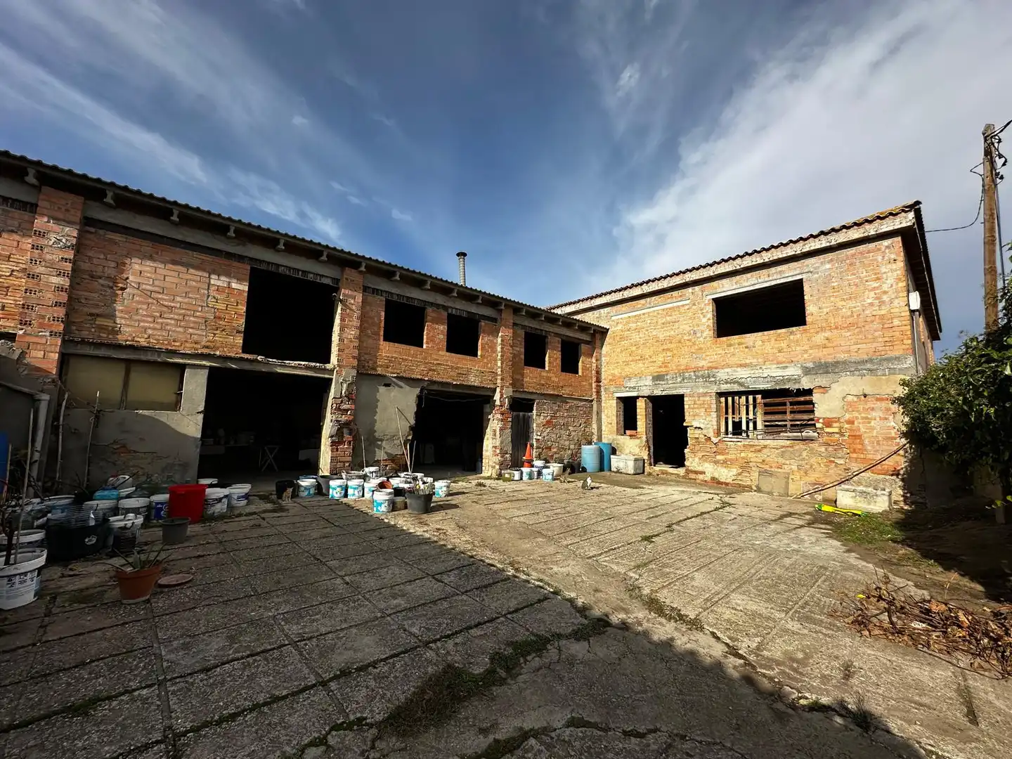 Vista exterior de Finca rústica en venda en Lleida amb Jardí privat, Terrassa i Traster