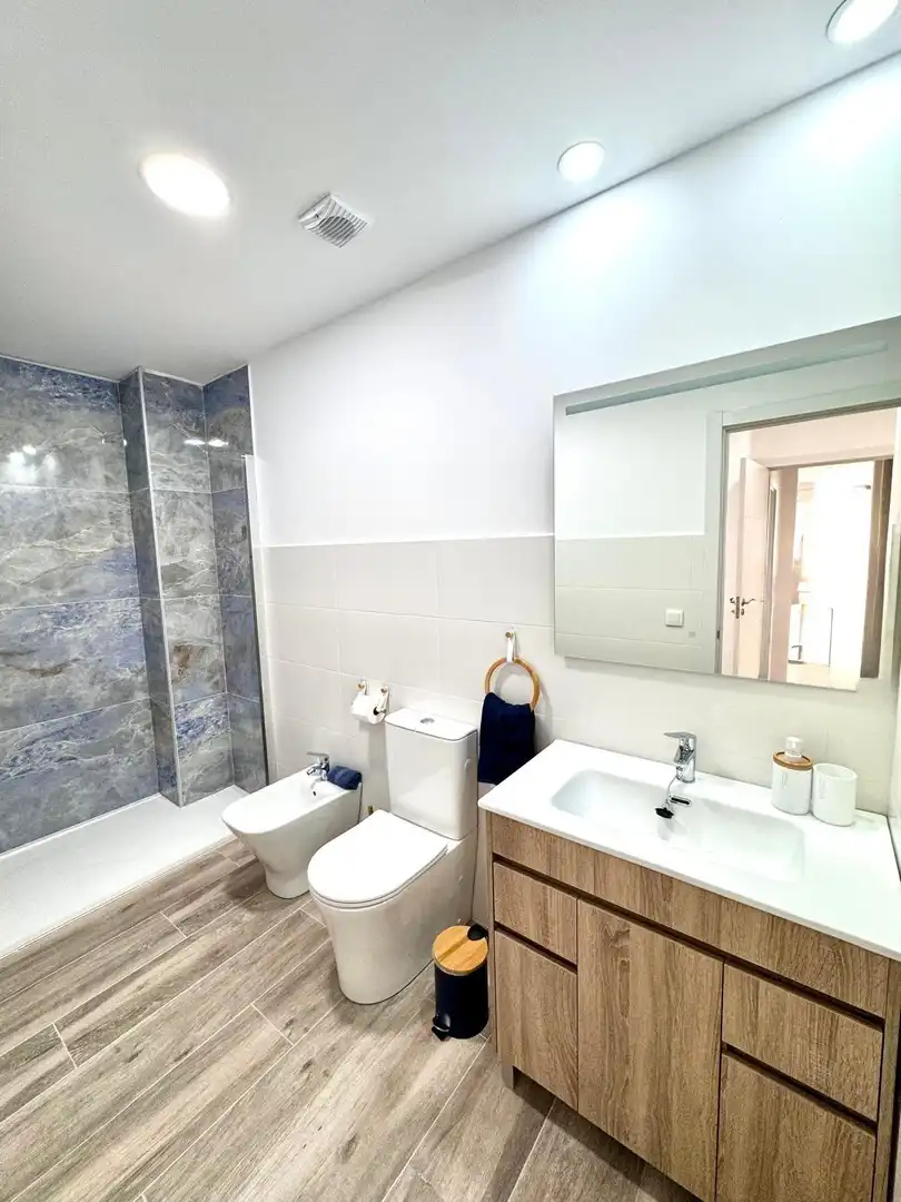 Baño de Piso en venta en Sa Pobla con Aire acondicionado, Terraza y Balcón