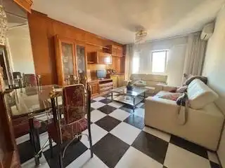 Piso en venta en Los Cármenes