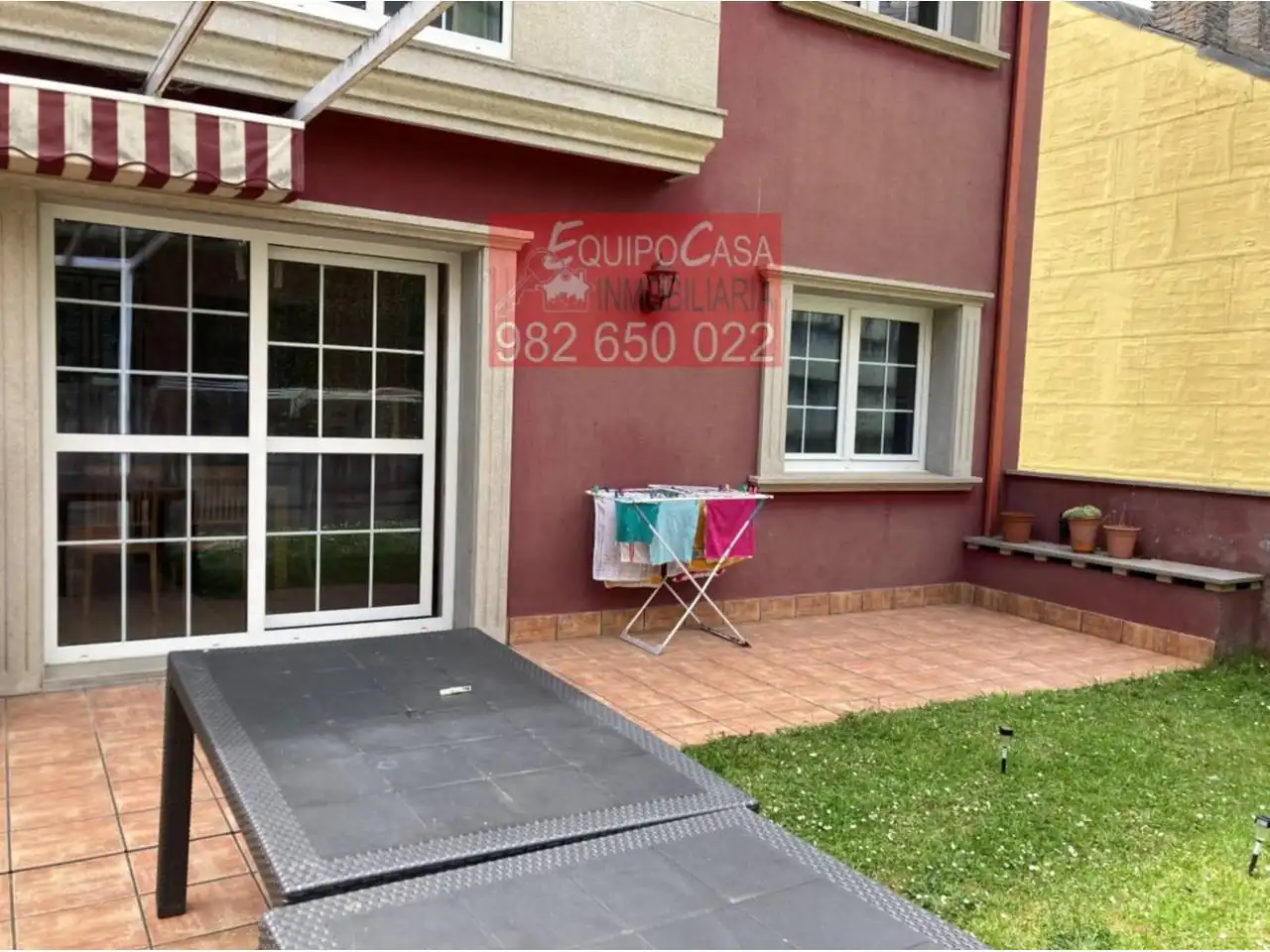 Garten von Einfamilien-Reihenhaus zum Verkauf in Lugo mit Heizung, Privatgarten und Parkett