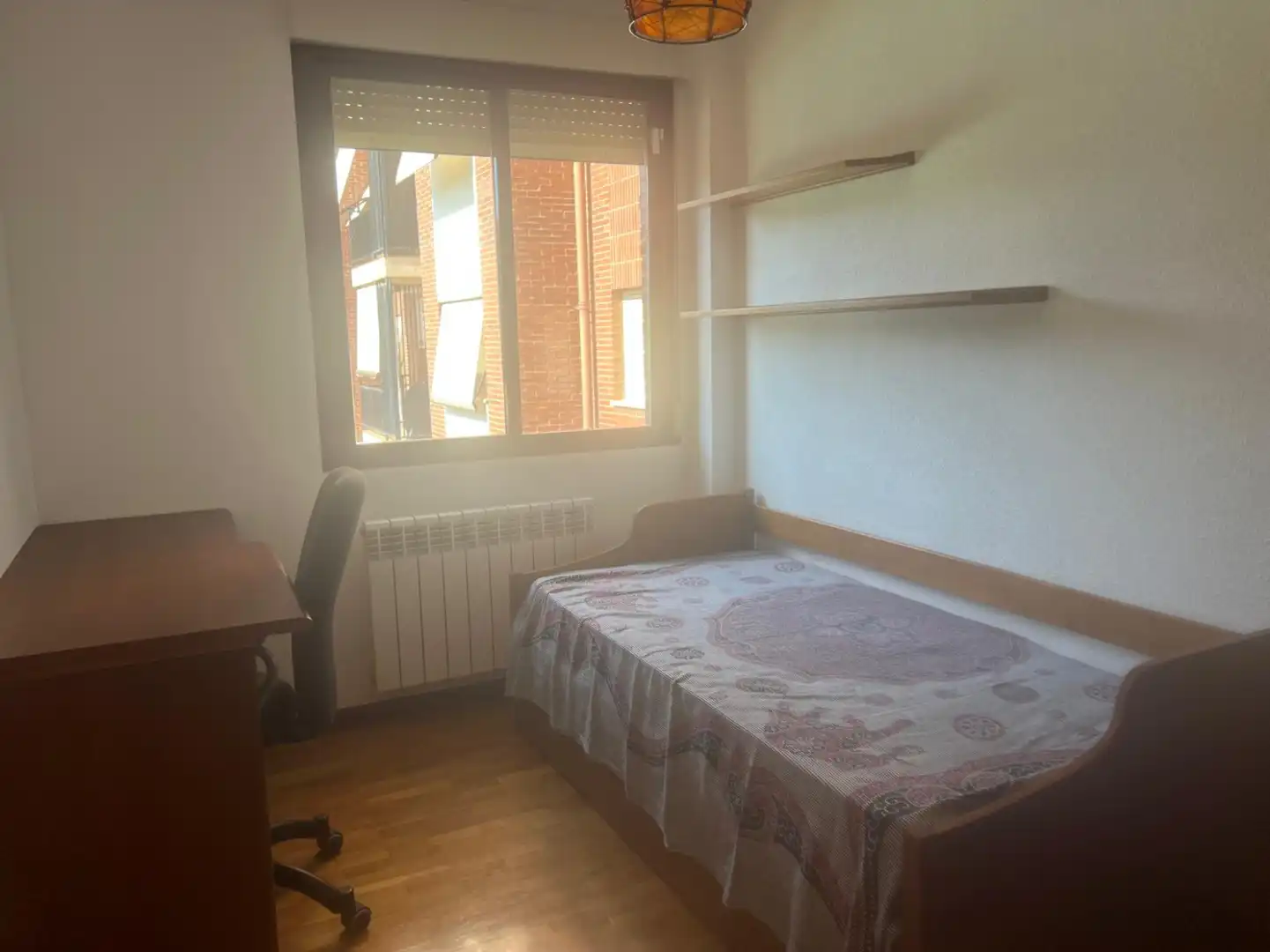 Habitación de Piso en venta en  Logroño con Calefacción, Terraza y Balcón