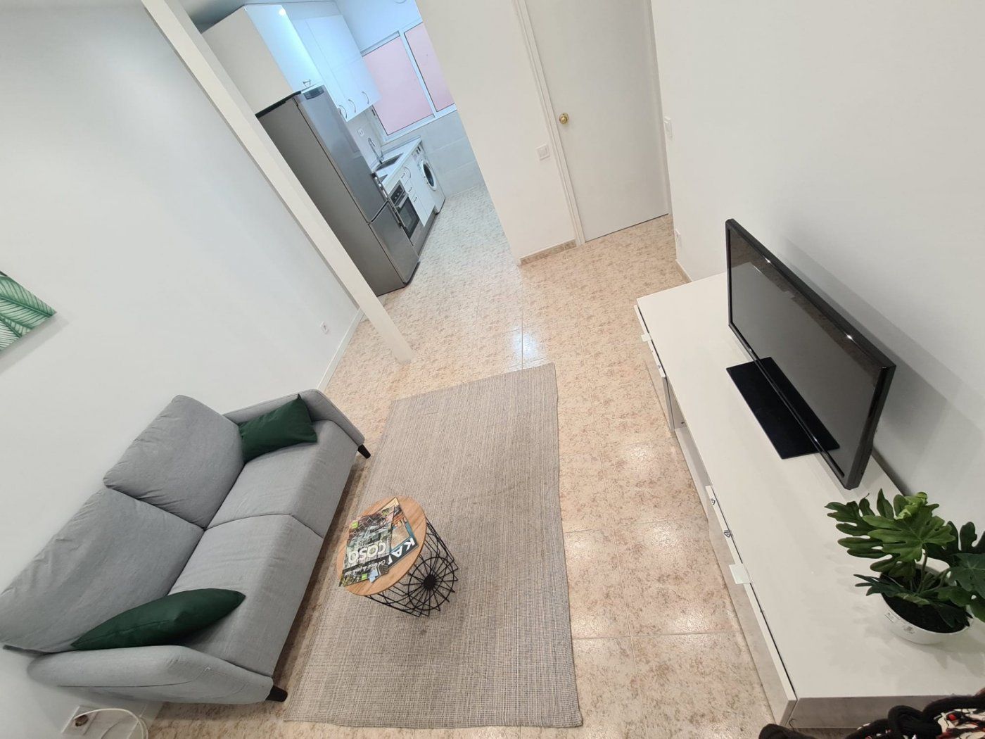 Sala d'estar de Estudi en venda en  Barcelona Capital amb Moblat