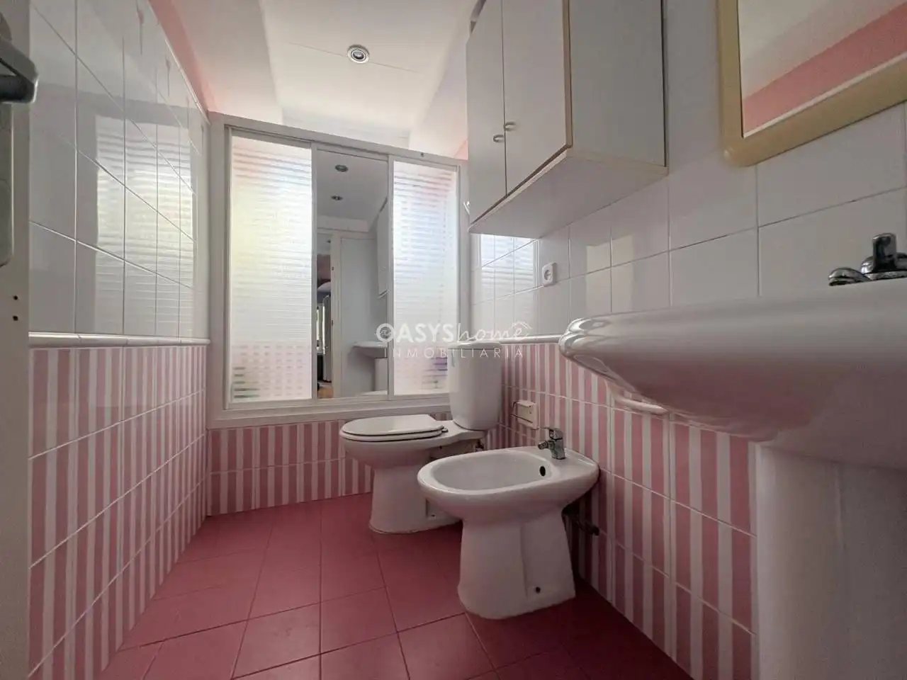 Bathroom of Flat for sale in La Manga del Mar Menor  with Air Conditioner, Terrace and Community pool