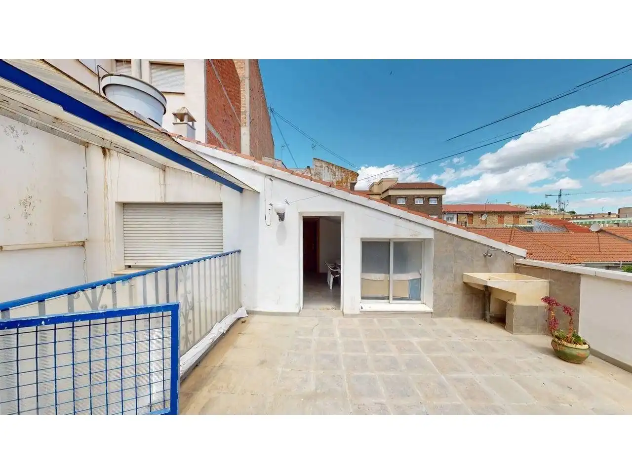 Vista exterior de Ático en venta en Cehegín con Calefacción, Terraza y Balcón