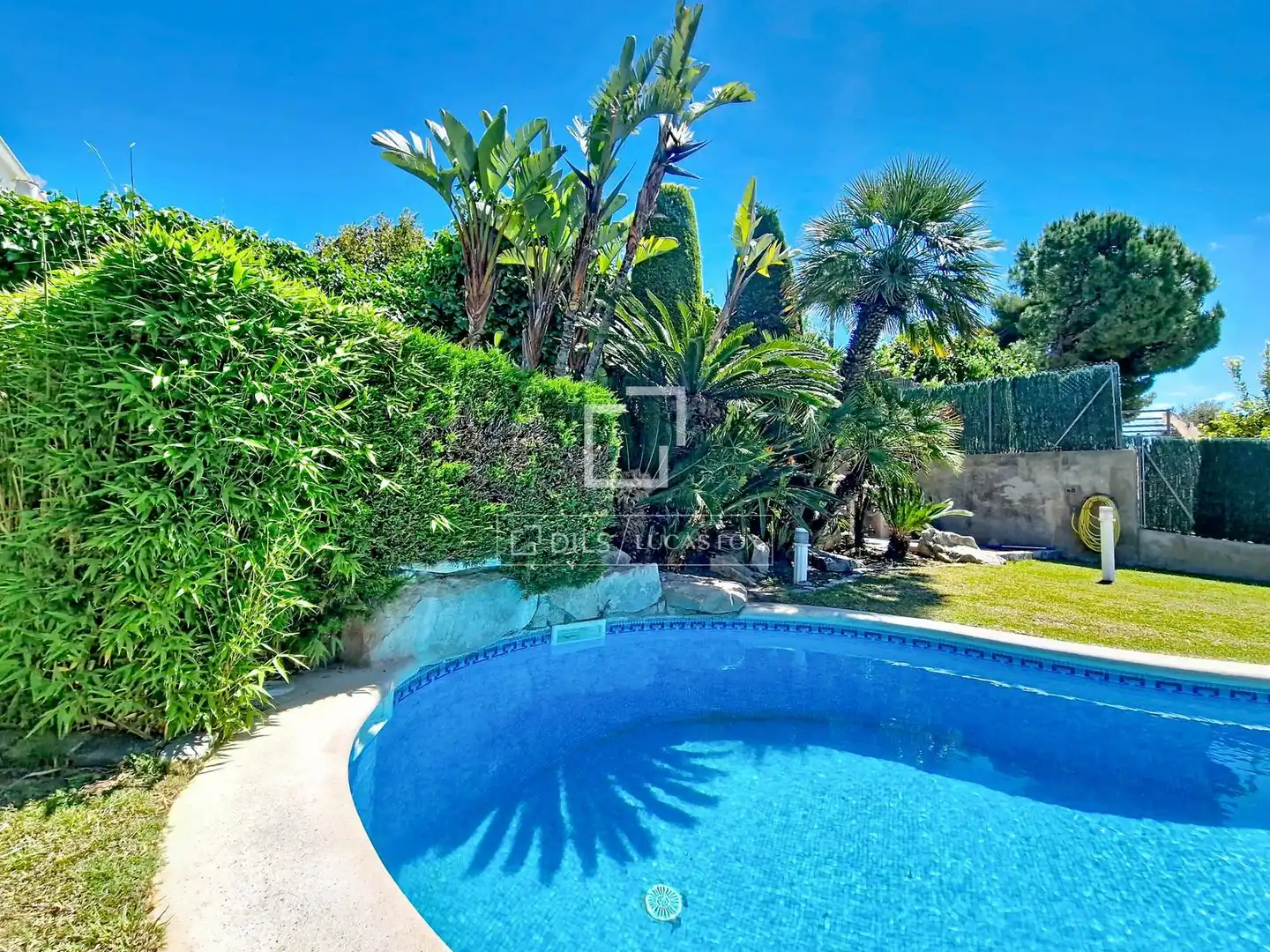 Vista exterior de Casa o chalet de alquiler en Cunit con Aire acondicionado, Calefacción y Jardín privado