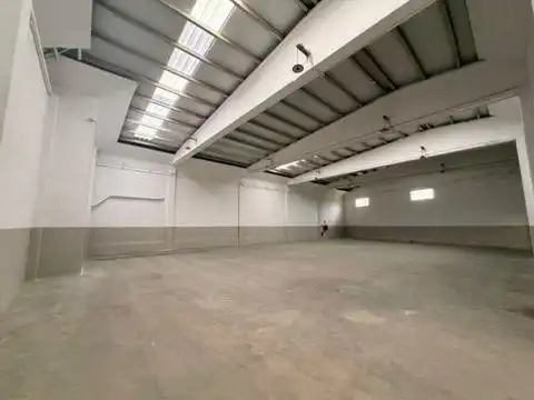 Nave industrielle à louer à Llevant, imagen 10