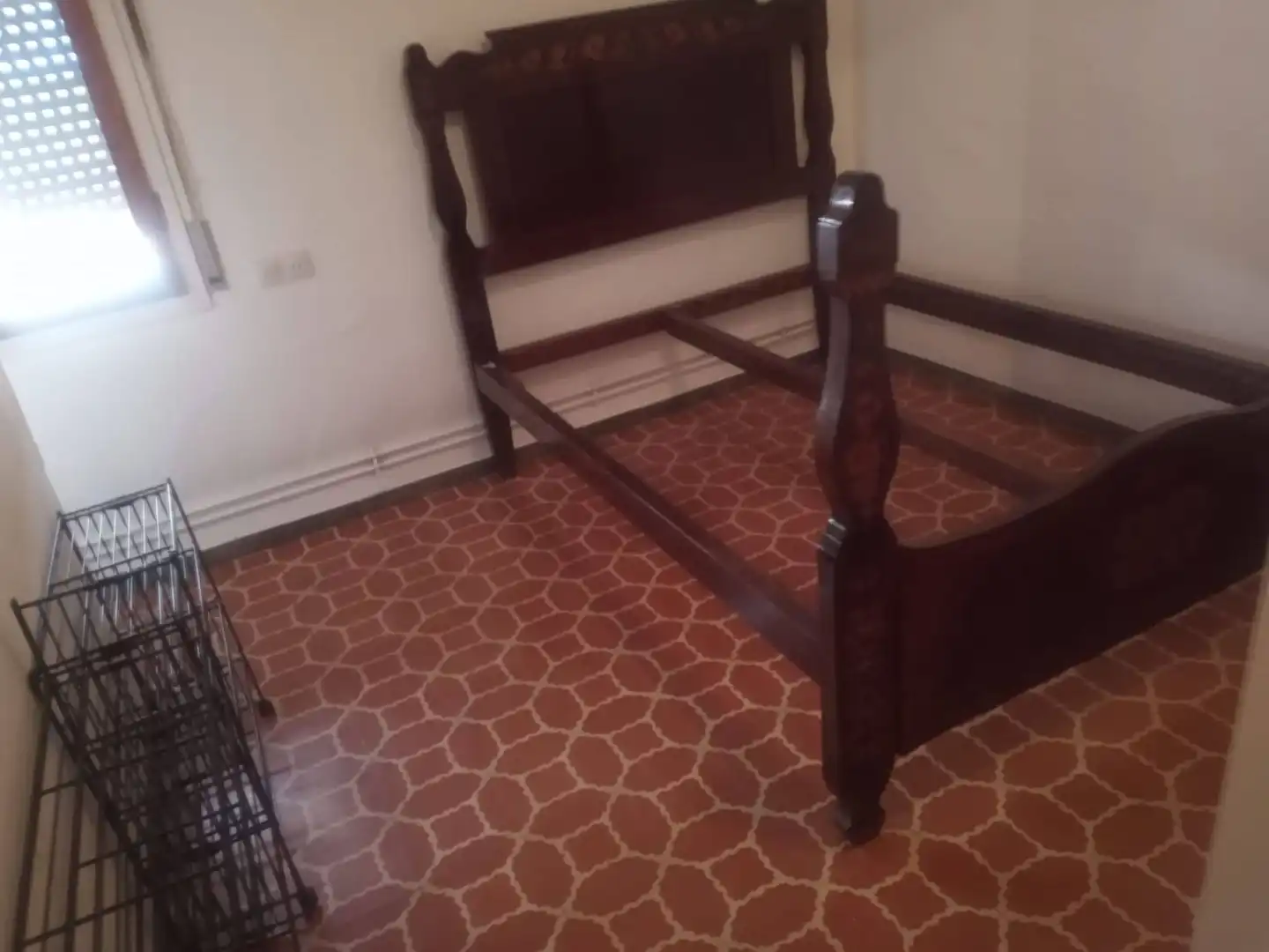 Dormitori de Casa adosada en venda en Salt amb Calefacció, Jardí privat i Terrassa