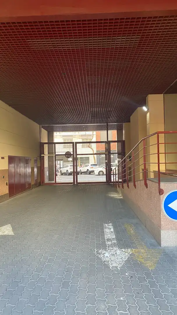 Garage for sale in Madrid
