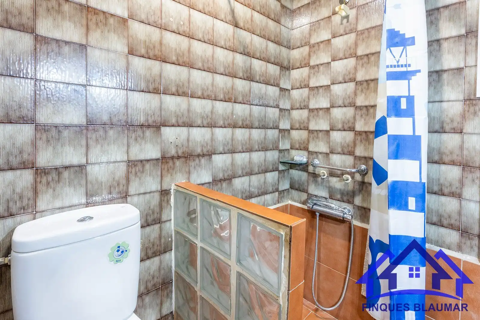 Baño de Piso en venta en Arenys de Mar con Terraza