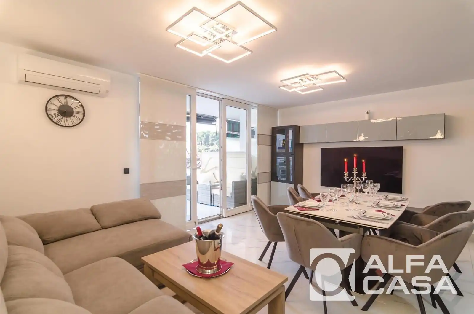 Sala d'estar de Pis en venda en Lloret de Mar amb Aire condicionat, Calefacció i Parquet