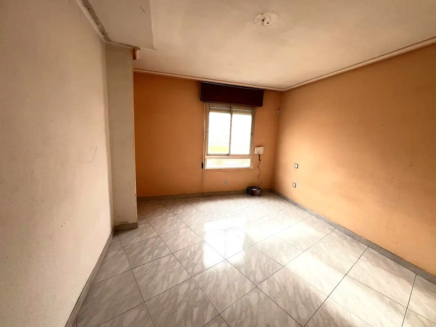 Piso en venta en Calle Gil y Carrasco, 27, Fabero
