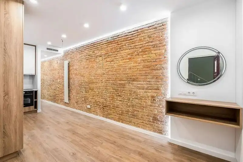 Flat with lift to rent in Carrer de Roger de Llúria 58
