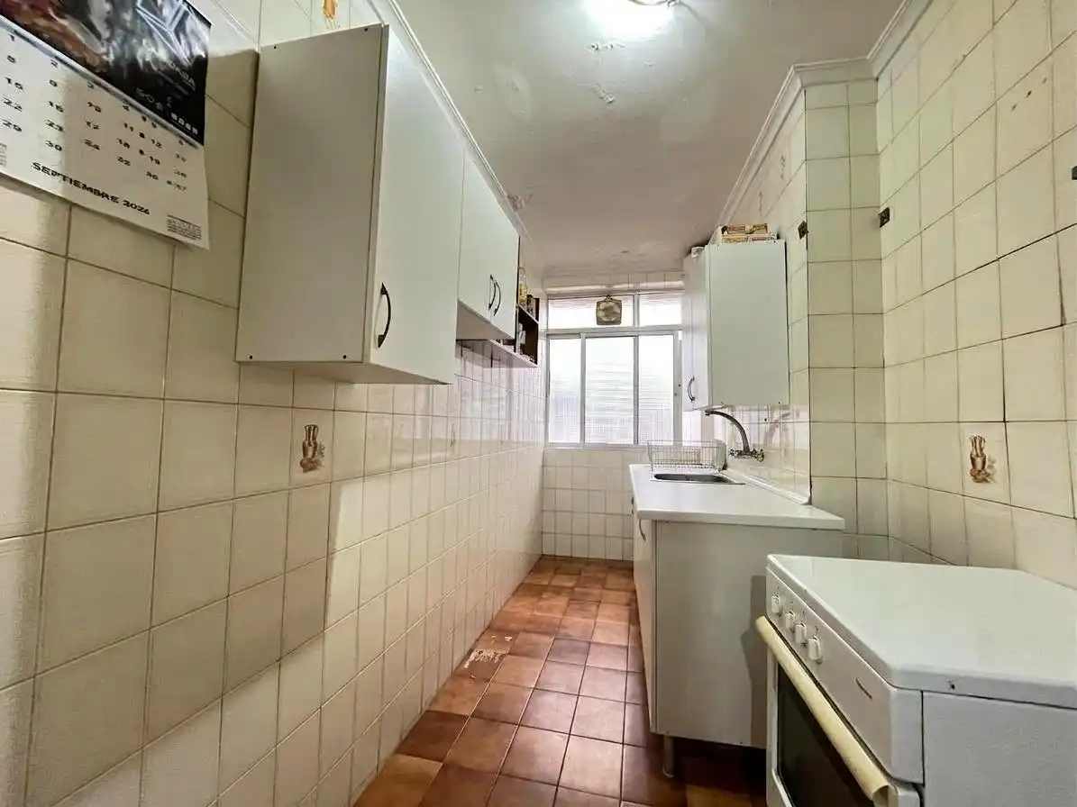 Ground floor for sale in Dos Hermanas, Sevilla